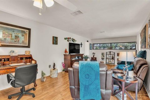 Casa en venta en Lakeland, Florida, 3 dormitorios, 161.65 m2 № 1751001 - foto 12