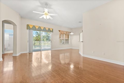 House in Tampa, Florida 4 bedrooms, 204.29 sq.m. № 2139998 - photo 5
