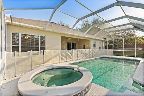 House in Tampa, Florida 4 bedrooms, 204.29 sq.m. № 2139998 - photo 19