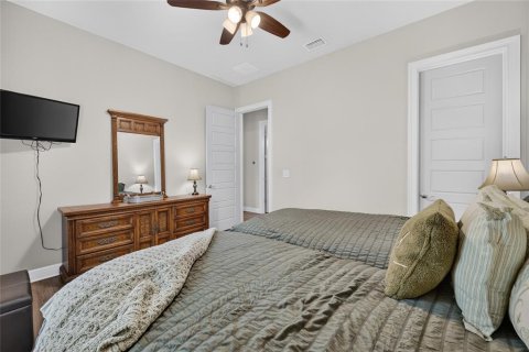 House in Bunnell, Florida 7 bedrooms, 384.15 sq.m. № 2418448 - photo 23