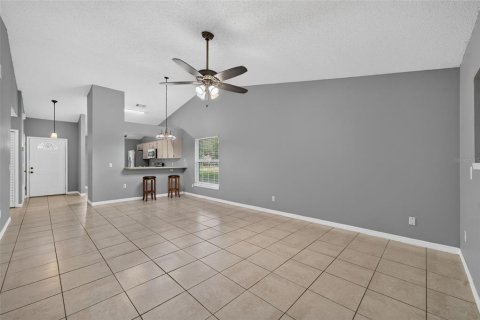 Villa ou maison à vendre à Oviedo, Floride: 3 chambres, 136.57 m2 № 2259548 - photo 6