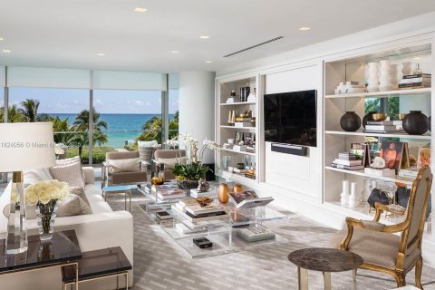 Condo à Bal Harbour, Floride, 2 chambres  № 2035620