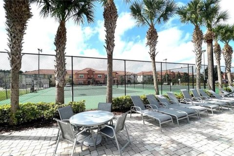 Adosado en venta en Kissimmee, Florida, 4 dormitorios, 176.7 m2 № 2221919 - foto 28