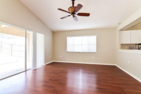 Casa en alquiler en Valrico, Florida, 3 dormitorios, 144.83 m2 № 1893778 - foto 2