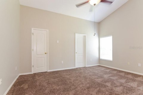 Casa en alquiler en Valrico, Florida, 3 dormitorios, 144.83 m2 № 1893778 - foto 8