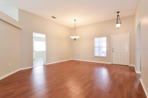 Casa en alquiler en Valrico, Florida, 3 dormitorios, 144.83 m2 № 1893778 - foto 3