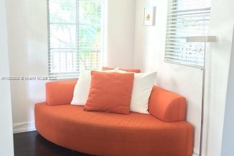 Купить кондоминиум в Майами-Бич, Флорида 40.6м2, № 1930814 - фото 4