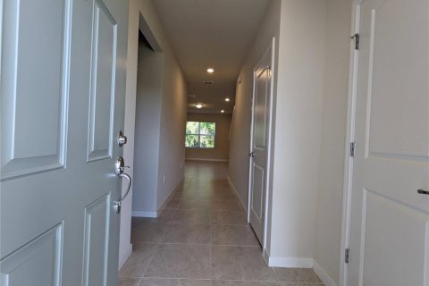 House in Kissimmee, Florida 4 bedrooms, 200.39 sq.m. № 2222190 - photo 6