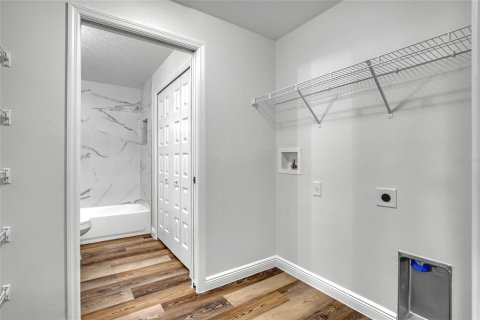 Купить виллу или дом в Мимс, Флорида 7 комнат, 203.46м2, № 1906286 - фото 23