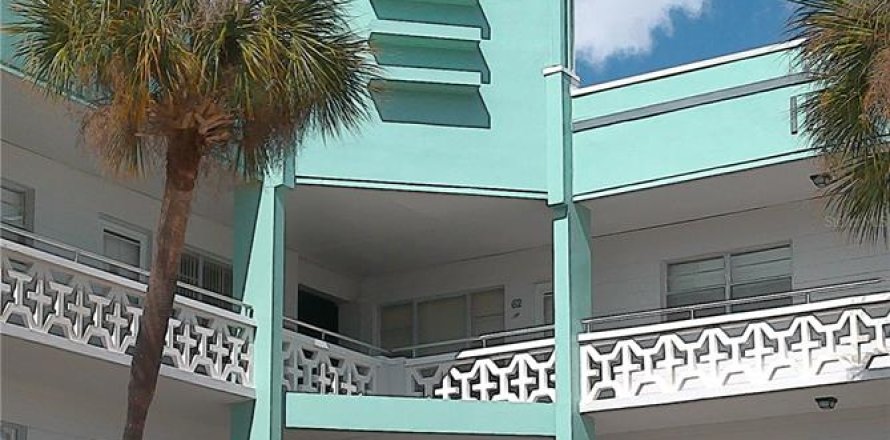 Condominio en Clearwater, Florida, 2 dormitorios  № 2094528