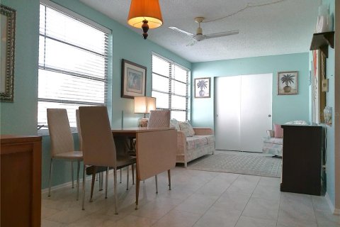 Condominio en venta en Clearwater, Florida, 2 dormitorios, 102.19 m2 № 2094528 - foto 25