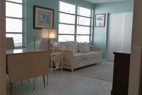 Condominio en venta en Clearwater, Florida, 2 dormitorios, 102.19 m2 № 2094528 - foto 28