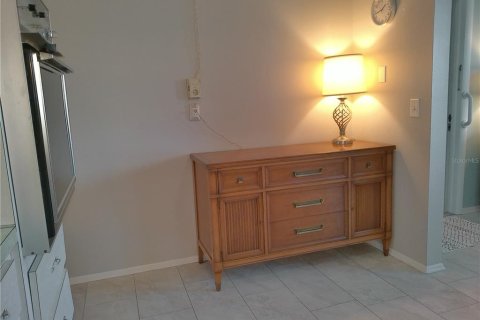 Condominio en venta en Clearwater, Florida, 2 dormitorios, 102.19 m2 № 2094528 - foto 16