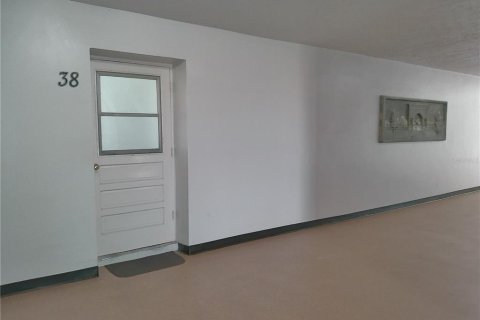 Condominio en venta en Clearwater, Florida, 2 dormitorios, 102.19 m2 № 2094528 - foto 3