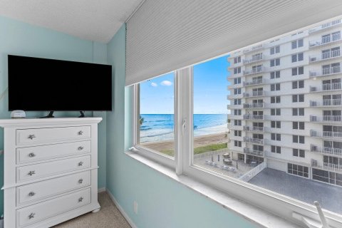 Copropriété à louer à Highland Beach, Floride: 2 chambres, 97.55 m2 № 2432514 - photo 11