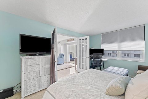 Copropriété à louer à Highland Beach, Floride: 2 chambres, 97.55 m2 № 2432514 - photo 22