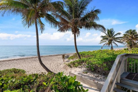 Condo à Highland Beach, Floride, 2 chambres  № 2432514