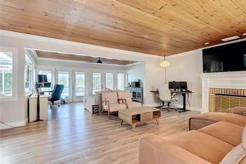 Casa en venta en Winter Haven, Florida, 3 dormitorios, 176.51 m2 № 1876076 - foto 11