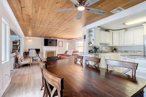Casa en venta en Winter Haven, Florida, 3 dormitorios, 176.51 m2 № 1876076 - foto 17