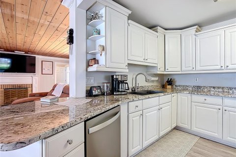 Casa en venta en Winter Haven, Florida, 3 dormitorios, 176.51 m2 № 1876076 - foto 19