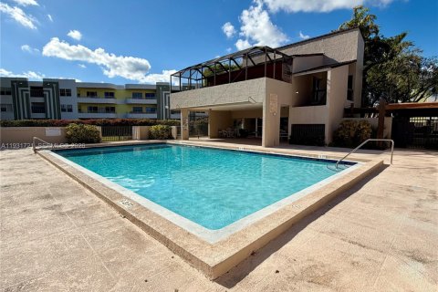 Appartement à louer à Miami, Floride: 2 chambres, 84.63 m2 № 1992060 - photo 7