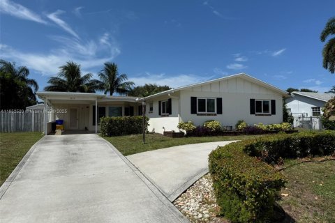 Casa en venta en Palm Beach Gardens, Florida, 3 dormitorios, 132.01 m2 № 1858858 - foto 2