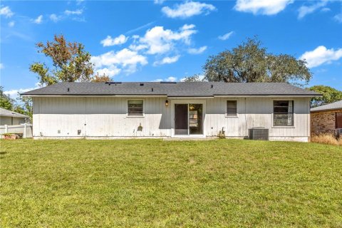 Villa ou maison à vendre à DeBary, Floride: 3 chambres, 102.75 m2 № 2421935 - photo 22