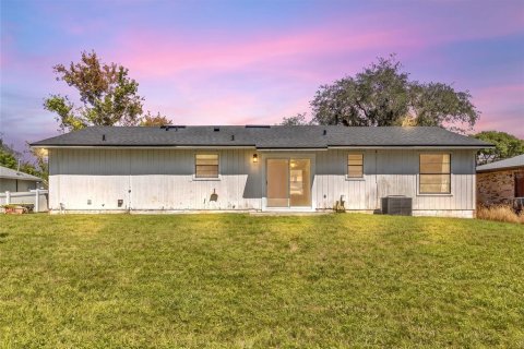 Villa ou maison à vendre à DeBary, Floride: 3 chambres, 102.75 m2 № 2421935 - photo 21