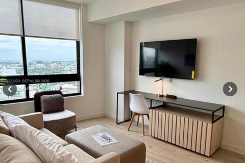 Condo in Miami, Florida, 2 bedrooms  № 2170197 - photo 11