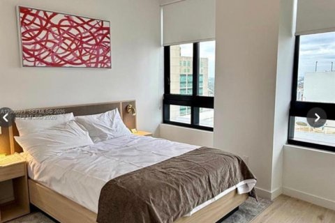 Condo in Miami, Florida, 2 bedrooms  № 2170197 - photo 9