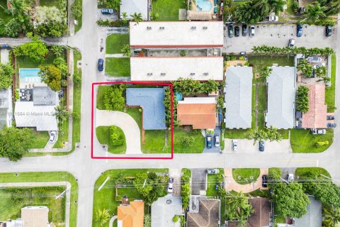 Propiedad comercial en venta en Hollywood, Florida, 152.82 m2 № 1969778 - foto 9
