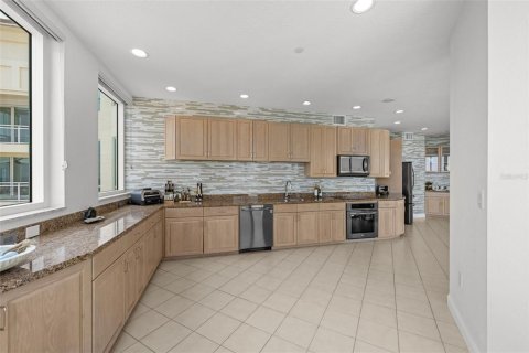 Condo in Clearwater, Florida, 4 bedrooms  № 1689584 - photo 22