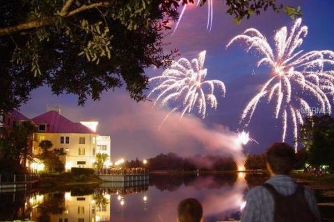 Condo in Celebration, Florida, 2 bedrooms  № 2298543 - photo 19