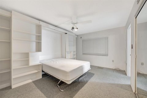 Condo in Dunedin, Florida, 2 bedrooms  № 1724398 - photo 19