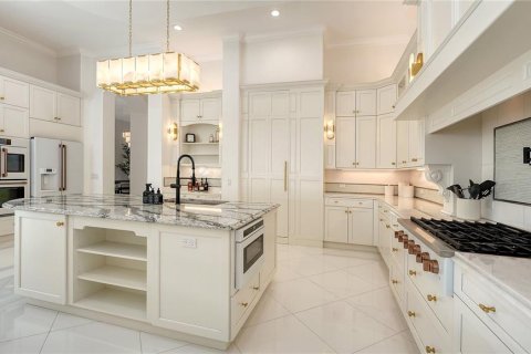 Villa ou maison à vendre à Sarasota, Floride: 4 chambres, 560.48 m2 № 2430907 - photo 15