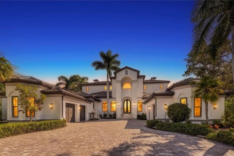 Villa ou maison à vendre à Sarasota, Floride: 4 chambres, 560.48 m2 № 2430907 - photo 4