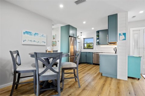 Condominio en venta en Punta Gorda, Florida, 2 dormitorios, 97.45 m2 № 1658377 - foto 13