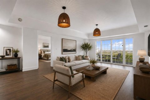 Condo in Four Corners, Florida, 2 bedrooms № 2314328 - photo 3