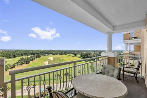 Condo in Four Corners, Florida, 2 bedrooms № 2314328 - photo 2