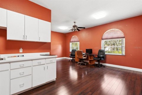 Casa en venta en Crystal River, Florida, 5 dormitorios, 385.36 m2 № 1837619 - foto 28