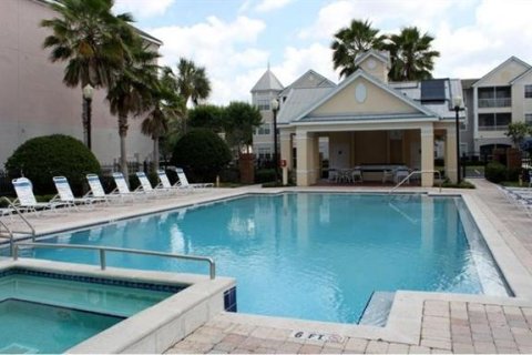 Condo in Orlando, Florida, 2 bedrooms  № 2095406 - photo 17