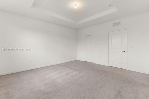 Villa ou maison à louer à Pembroke Pines, Floride: 3 chambres, 154.96 m2 № 2360053 - photo 25