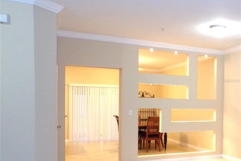 Touwnhouse à vendre à Sarasota, Floride: 3 chambres, 164.99 m2 № 1805691 - photo 3