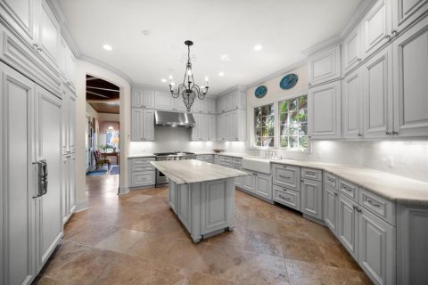 Villa ou maison à vendre à Tampa, Floride: 5 chambres, 383.69 m2 № 1743400 - photo 15