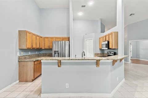 Villa ou maison à vendre à Lady Lake, Floride: 3 chambres, 188.96 m2 № 2408362 - photo 6