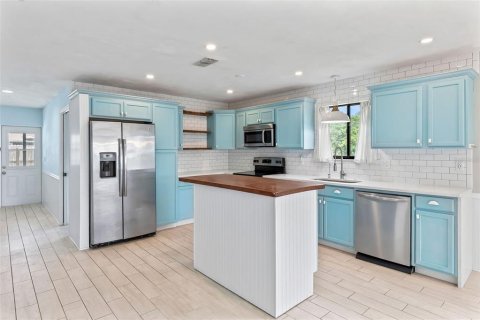 Villa ou maison à vendre à Daytona Beach, Floride: 3 chambres, 133.5 m2 № 1810743 - photo 6