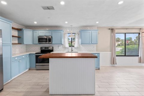 Villa ou maison à vendre à Daytona Beach, Floride: 3 chambres, 133.5 m2 № 1810743 - photo 11