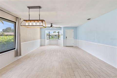 Villa ou maison à vendre à Daytona Beach, Floride: 3 chambres, 133.5 m2 № 1810743 - photo 3