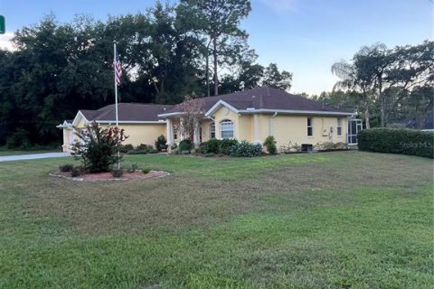 House in Dunnellon, Florida 3 bedrooms, 155.89 sq.m. № 1917376 - photo 3