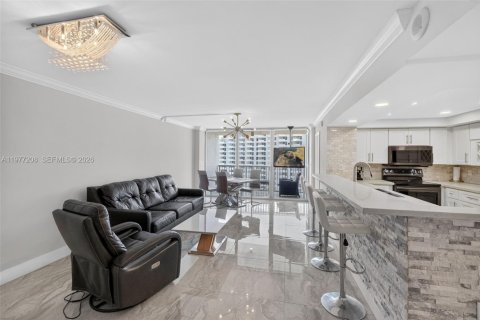 Copropriété à vendre à Miami Beach, Floride: 2 chambres, 104.24 m2 № 2042073 - photo 2